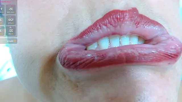Chat soba uživo modela Kerly_Doll