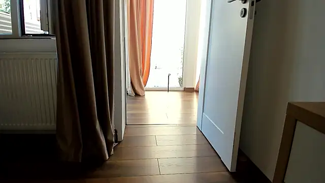 n1cole – Naživo chatovacia miestnosť