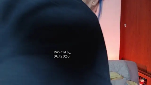 Raventh_ Adlı Modelin Canlı Sohbet Odası