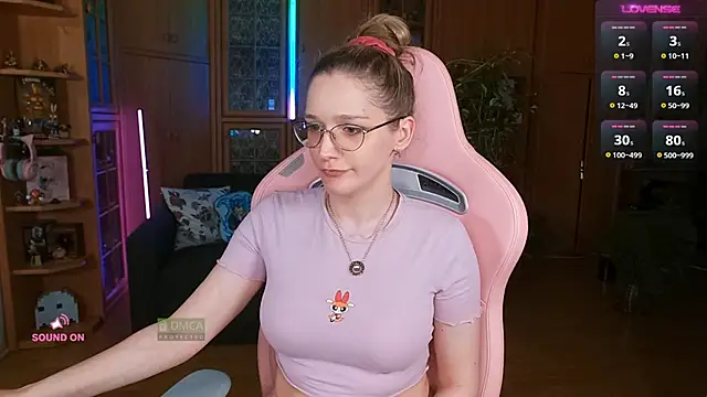 NicoleFaith Live Chatraum