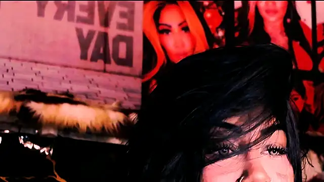 Živá chatovací místnost indian_dreamgirl