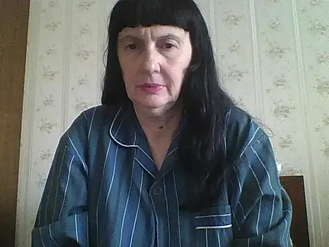 MelanyBanks: онлайн-чат