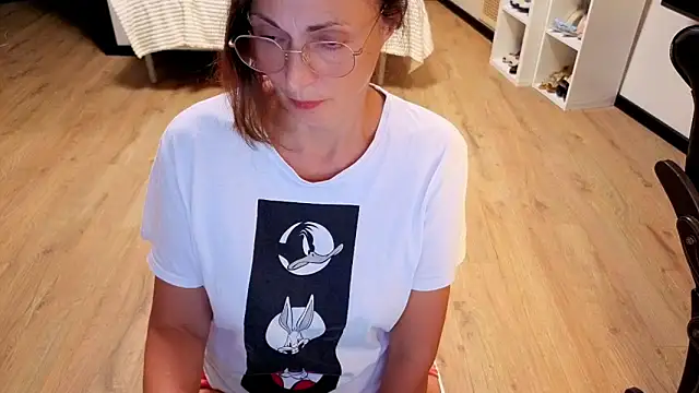 CaringSophie – live chatrum