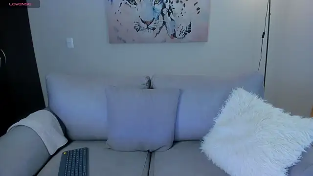 BrennaWalker live-chat rom