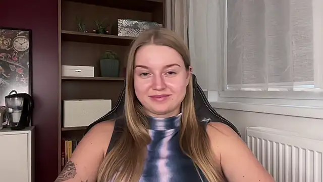 Mysteryerica live-chat rom