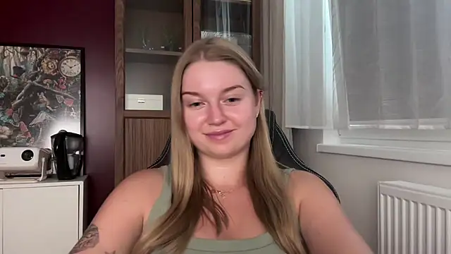 Mysteryerica – live chatrum