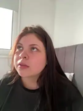 AshlyRouse Adlı Modelin Canlı Sohbet Odası