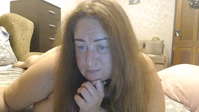 Živá chatovací místnost Amy_August