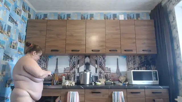 Sala de chat en directo de Amy_August