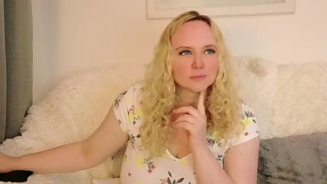 Pokój czatu na żywo – Sarah4you