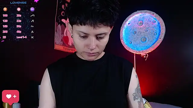 Chatroom en direct de girl_intense444