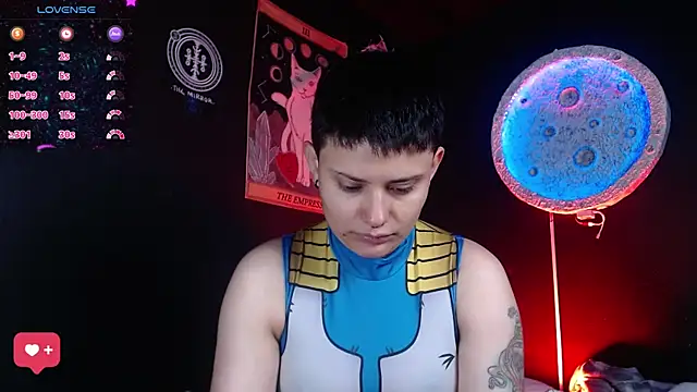 girl_intense444's Live Chat Room