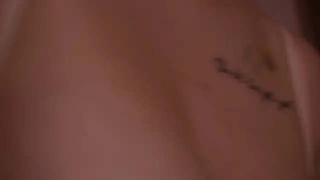 bella_adams_'s Live Chat Room
