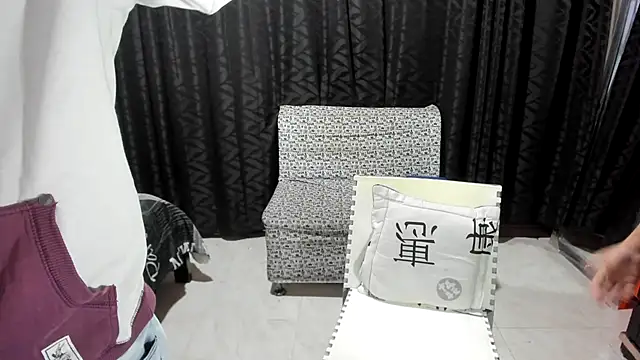 youth_lust69 Live Chatraum