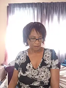 Hotgrannyx: δωμάτιο απευθείας συνομιλίας