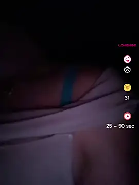 skarrrlettt's Live Chat Room