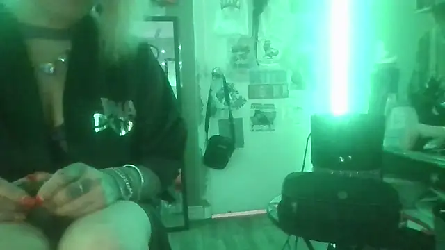 marilyn420 现场聊天室