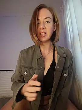 TopsyWilde 现场聊天室