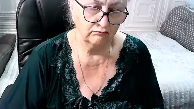 LolkaAlyss Adlı Modelin Canlı Sohbet Odası