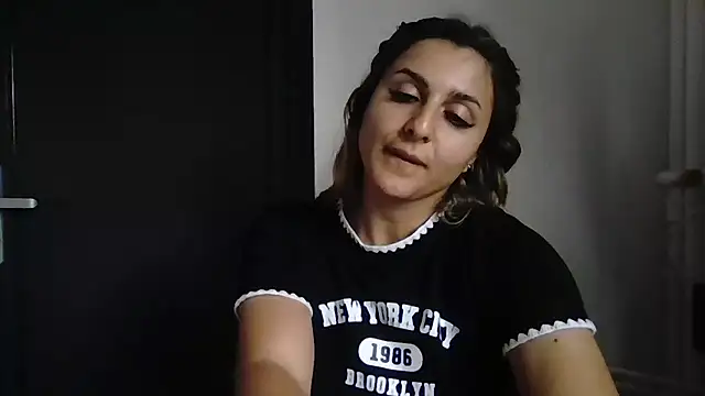 NicolePlay লাইভ চ্যাট রুম