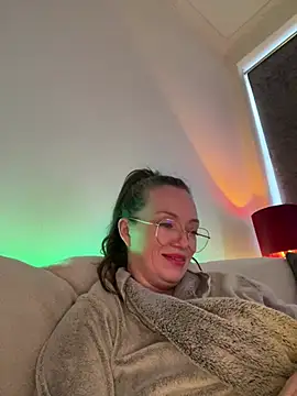Chat soba uživo modela FemDom_RubyKnightXXO