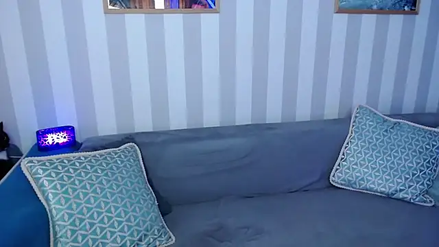 MonaLisaG Adlı Modelin Canlı Sohbet Odası