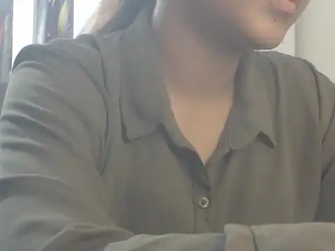 NancyRuvi's Live Chat Room