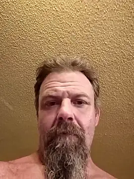 2Clouded4U2C Cameră chat live