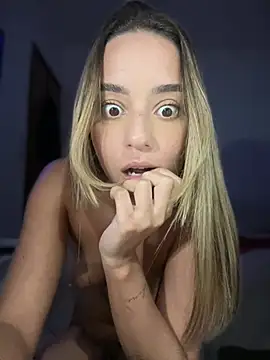 missbella_ Adlı Modelin Canlı Sohbet Odası
