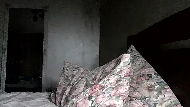 Živá chatovací místnost JulianaGold1