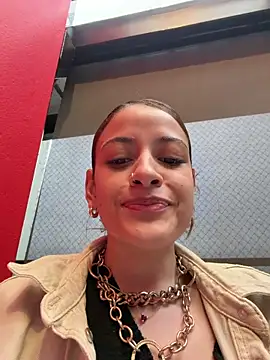 alana15 Live chatroom