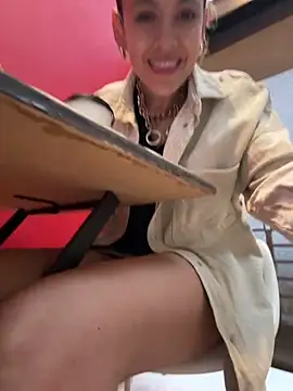 alana15n Live chat-huone