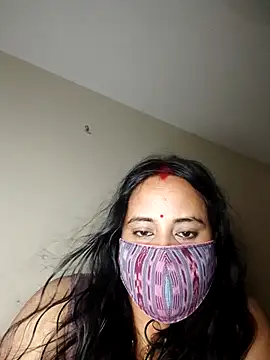 Sheela-Bhabi Adlı Modelin Canlı Sohbet Odası