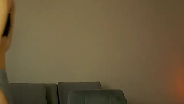 Bilik Sembang Langsung M1ssShyMira
