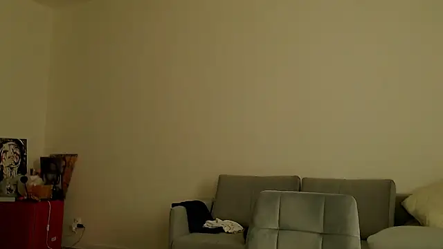 Živá chatovací místnost M1ssShyMira