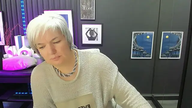 Živá chatovací místnost CarmenSoft