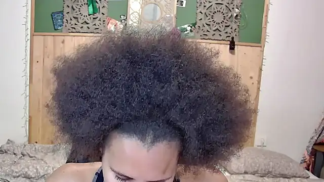 Živá chatovací místnost AaliyahHarris