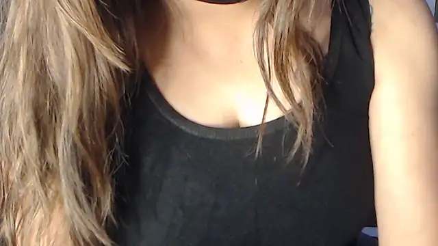 Tasty_Melody Live Chatrum