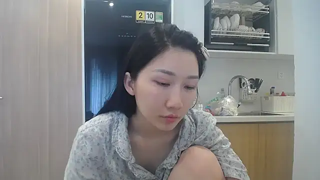 Asiagirll's Live Chat Room