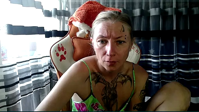 cold_lollipop Live Chatraum