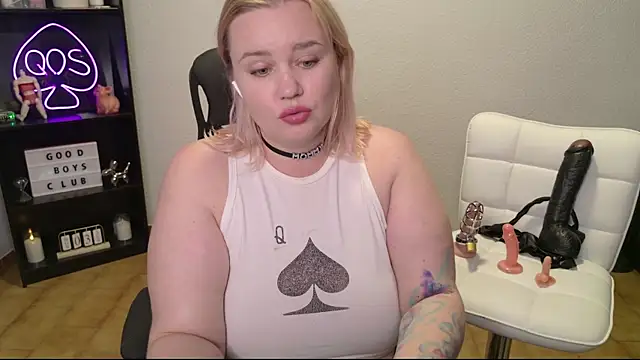MargotGrey Adlı Modelin Canlı Sohbet Odası