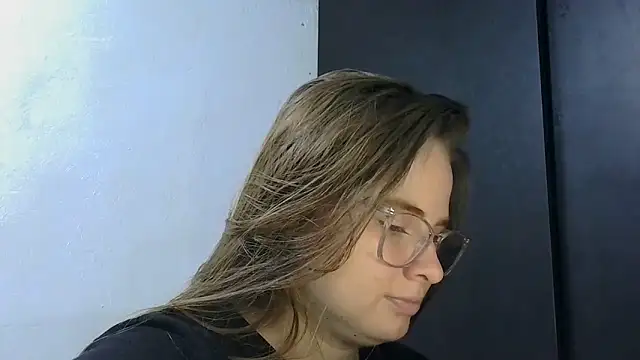 Chat ao vivo de HellenMiyer1111