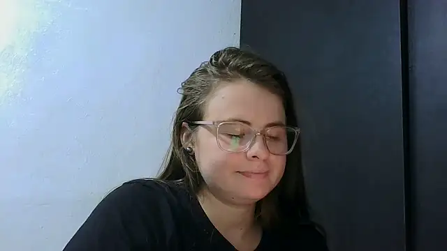 Sala de chat ao vivo de HellenMiyer1111