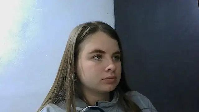 Chat ao vivo de HellenMiyer1111