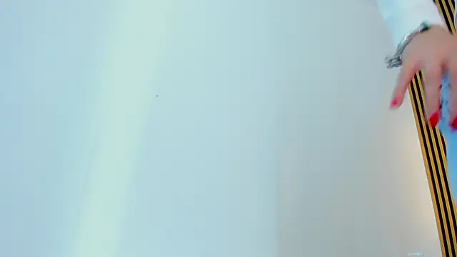 Pokój czatu na żywo – Give_me_your_Cum