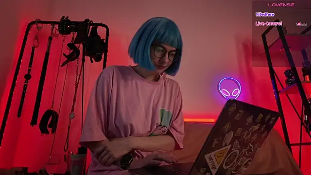 Chat XXX Live CyberXGoddess