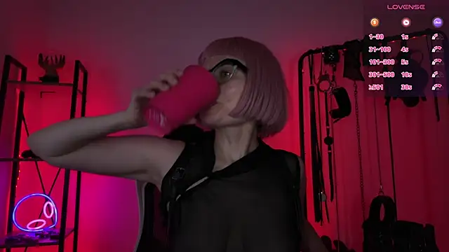 Živá chatovací místnost CyberXGoddess