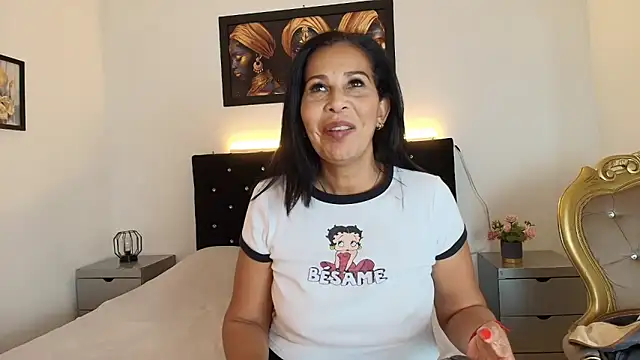 Shanon_mature – live chatrum