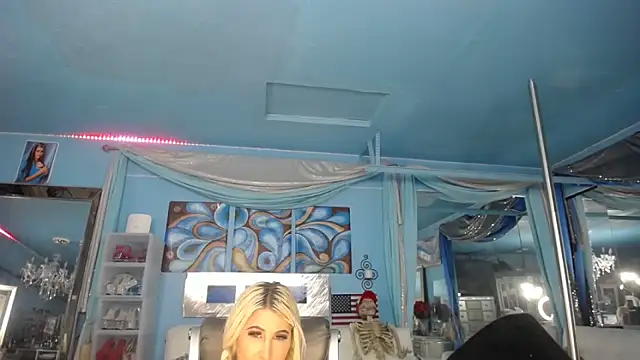 Chat ao vivo de ADRIANNA_FOX