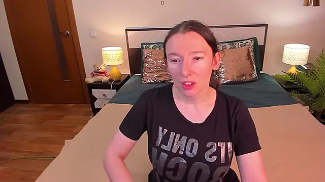 CatherineWalls чат на живо